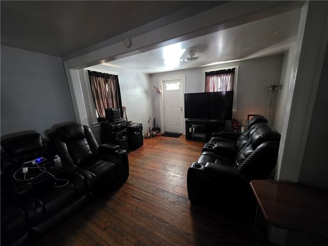 124 Gray Street, Rochester, NY 14609