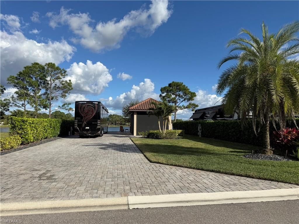 13221 Golden Palms CIR, Fort Myers, FL 33913