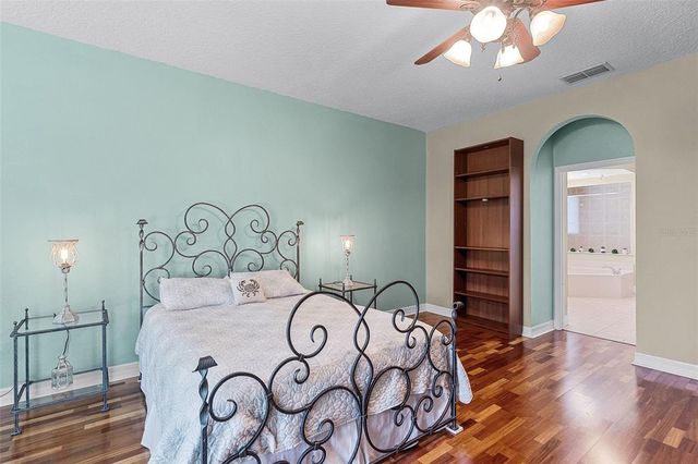 4239 FAWN MEADOWS CIR, Clermont, FL 34711