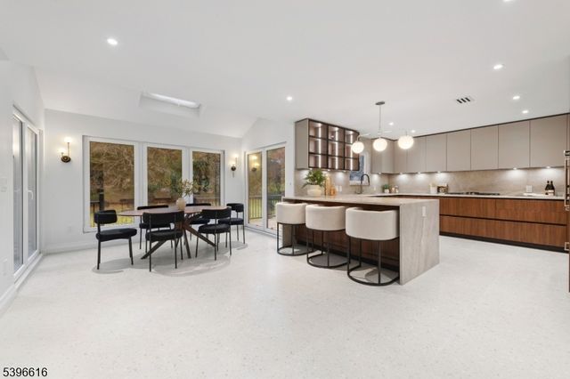 183 Lake Rd, Morris Twp., NJ 07960