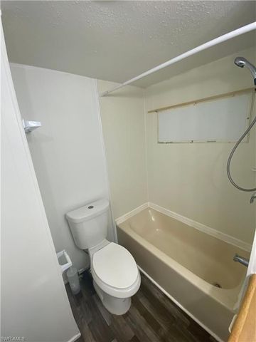 139 Amber AVE, North Fort Myers, FL 33917