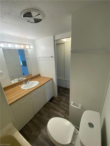 139 Amber AVE, North Fort Myers, FL 33917