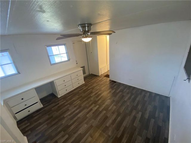 139 Amber AVE, North Fort Myers, FL 33917