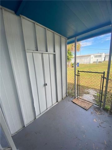 139 Amber AVE, North Fort Myers, FL 33917