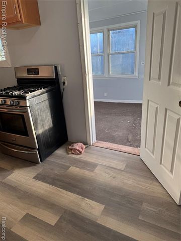 16813 Tireman Street, Detroit, MI 48228