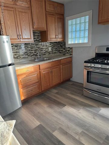 16813 Tireman Street, Detroit, MI 48228