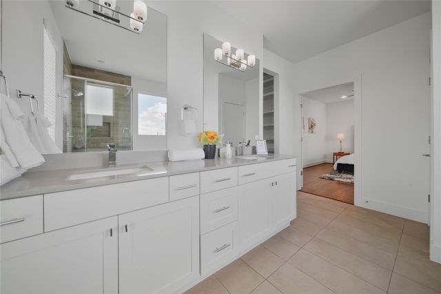 2004 Rosedale Street A, Houston, TX 77004