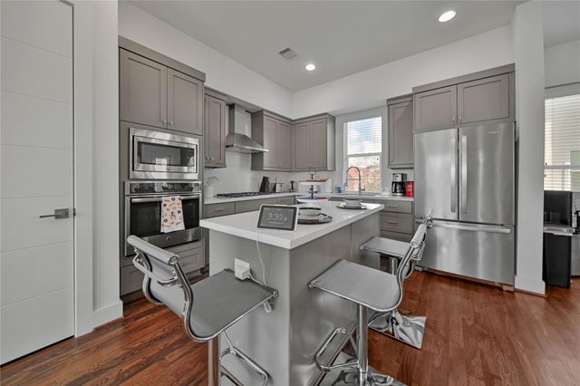 2004 Rosedale Street A, Houston, TX 77004