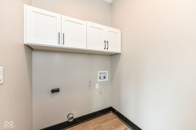 1614 S East Street, Indianapolis, IN 46225