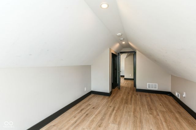 1614 S East Street, Indianapolis, IN 46225
