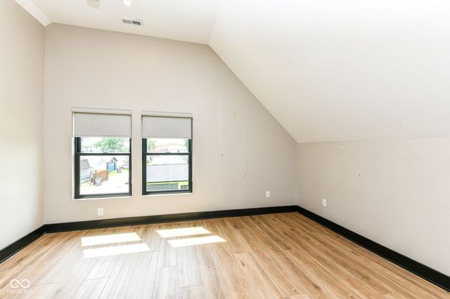 1614 S East Street, Indianapolis, IN 46225