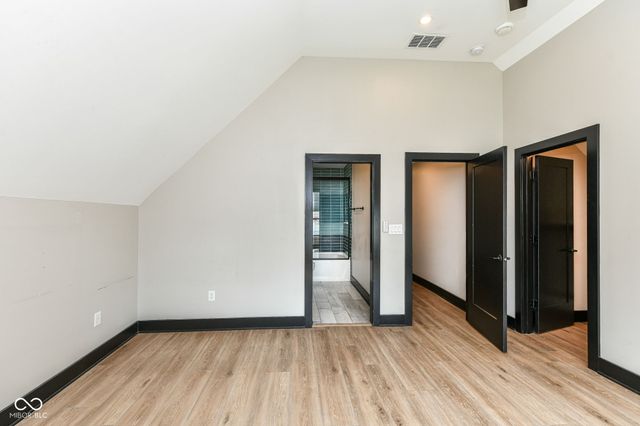 1614 S East Street, Indianapolis, IN 46225