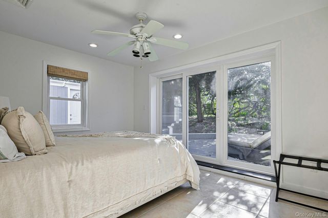 39 Sloop Walk, Ocean Beach, NY 11770