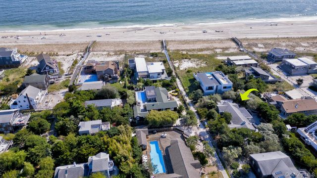 39 Sloop Walk, Ocean Beach, NY 11770