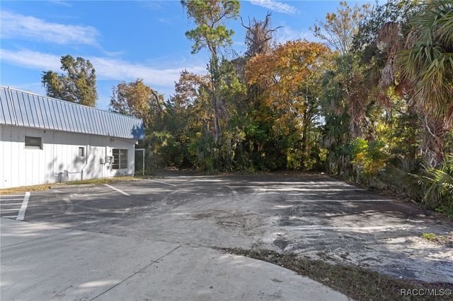 4065 S Suncoast Boulevard, Homosassa, FL 34446
