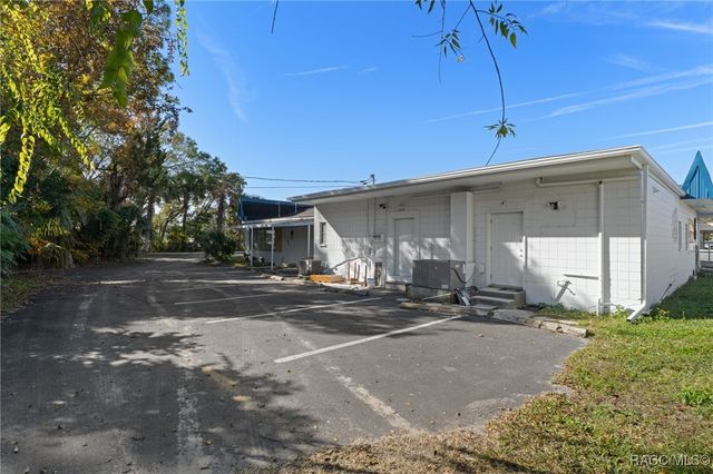 4065 S Suncoast Boulevard, Homosassa, FL 34446