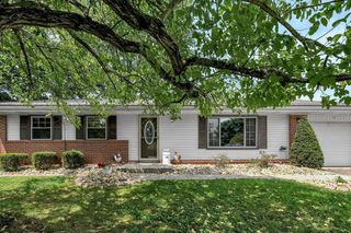 19 Valley View Drive, Newark, OH 43055
