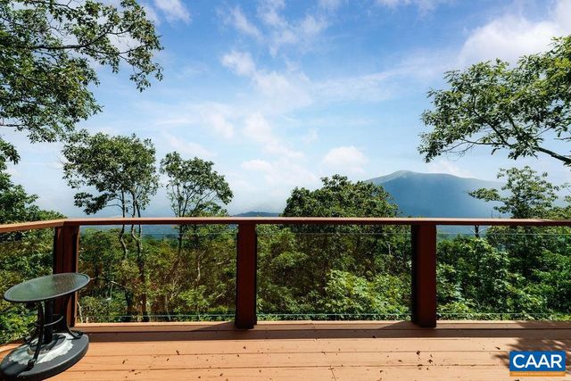 788 DEVILS KNOB LOOP, Roseland, VA 22967