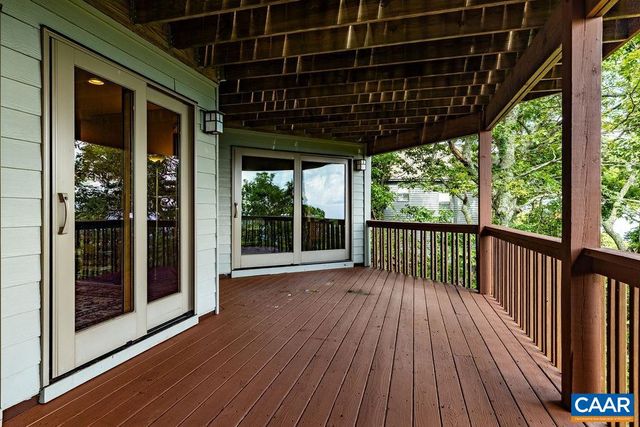 788 DEVILS KNOB LOOP, Roseland, VA 22967