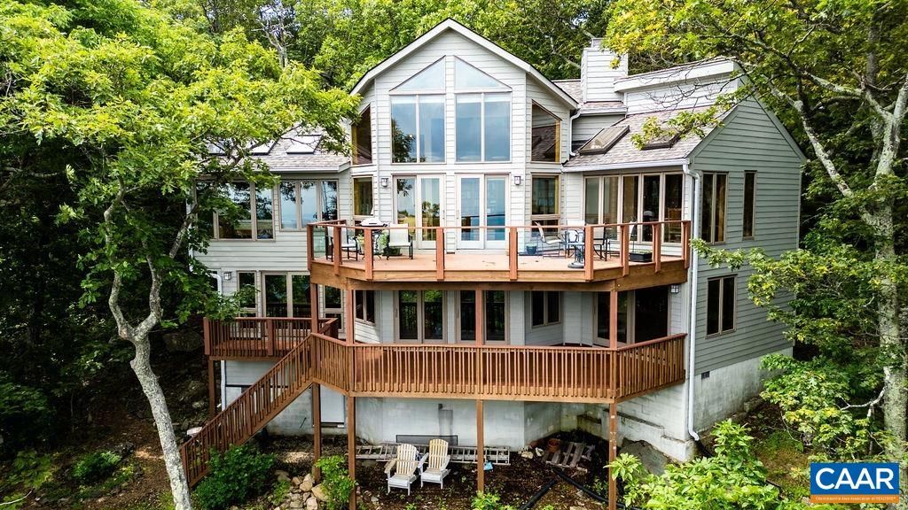 788 DEVILS KNOB LOOP, Roseland, VA 22967
