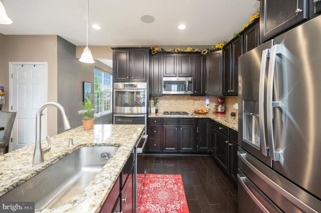 70 COLEMANS MILL DR, Fredericksburg, VA 22405