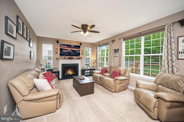 70 COLEMANS MILL DR, Fredericksburg, VA 22405