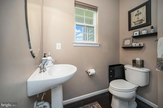 70 COLEMANS MILL DR, Fredericksburg, VA 22405