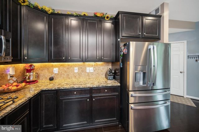 70 COLEMANS MILL DR, Fredericksburg, VA 22405