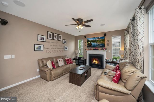 70 COLEMANS MILL DR, Fredericksburg, VA 22405
