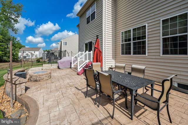 70 COLEMANS MILL DR, Fredericksburg, VA 22405