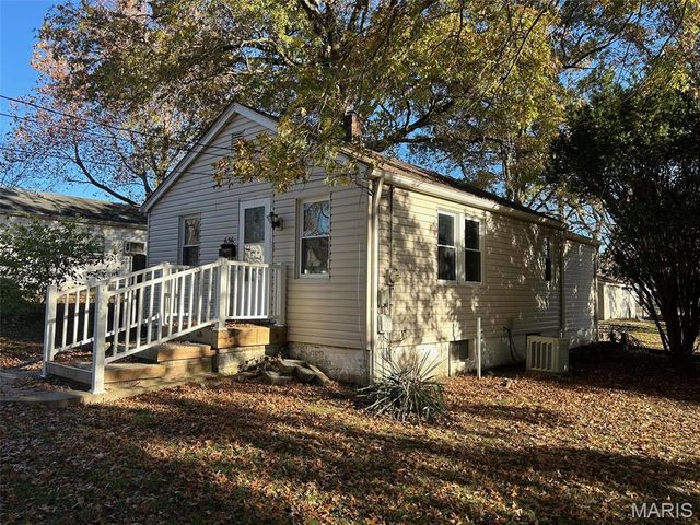 636 S 19th Street, Belleville, IL 62226