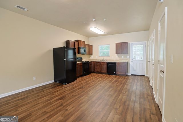 4047 Avalon Road SW, Atlanta, GA 30331