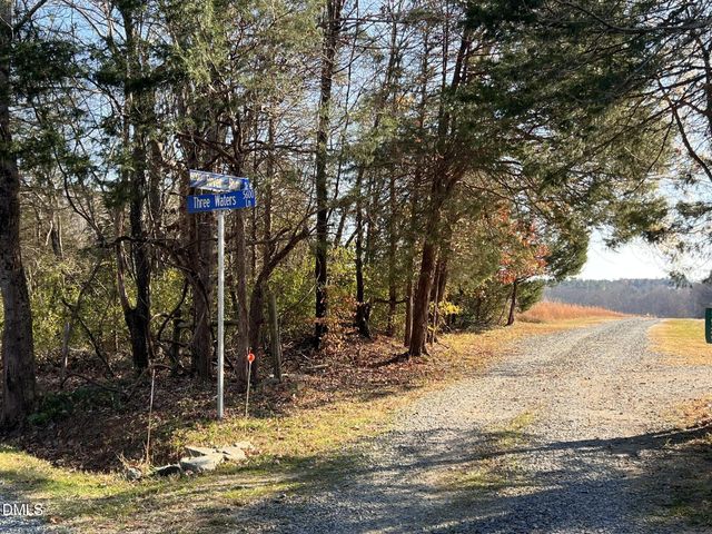6061 River Run Trail, Graham, NC 27253