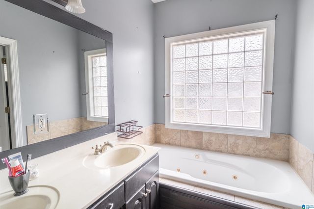 403 6TH AVENUE NE, Jacksonville, AL 36265