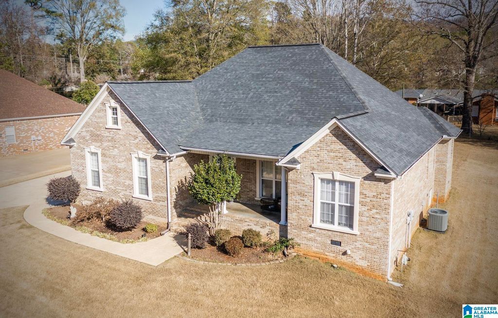 403 6TH AVENUE NE, Jacksonville, AL 36265