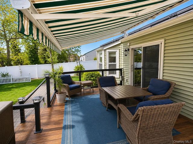 11 Hollow Oak Drive, East Patchogue, NY 11772