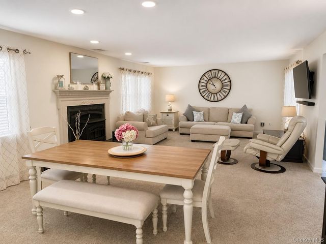 11 Hollow Oak Drive, East Patchogue, NY 11772
