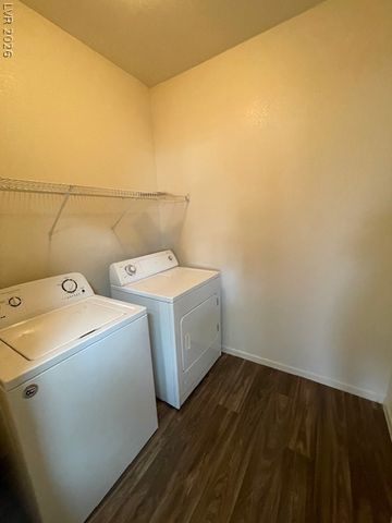 8250 North Grand Canyon Drive 2040, Las Vegas, NV 89166