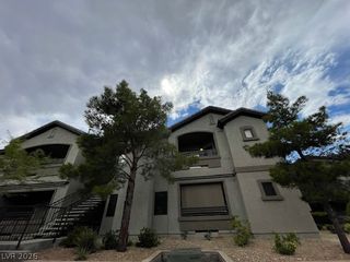 8250 North Grand Canyon Drive 2040, Las Vegas, NV 89166