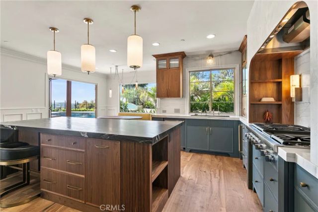7 Kent Court, Ladera Ranch, CA 92694