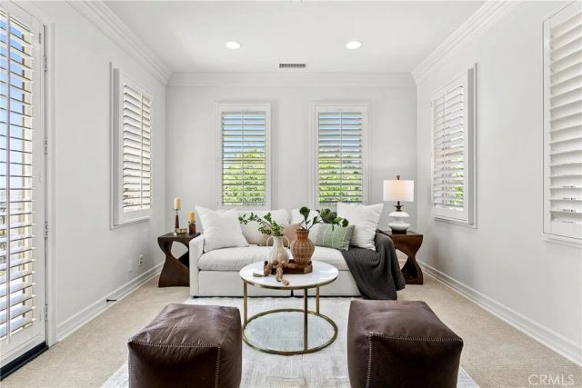 7 Kent Court, Ladera Ranch, CA 92694