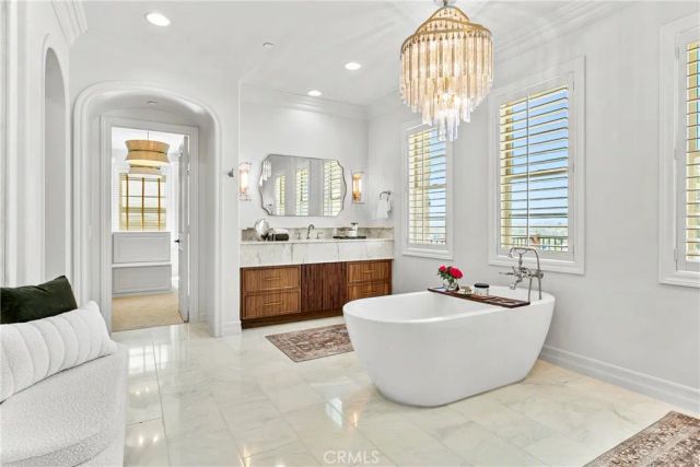 7 Kent Court, Ladera Ranch, CA 92694