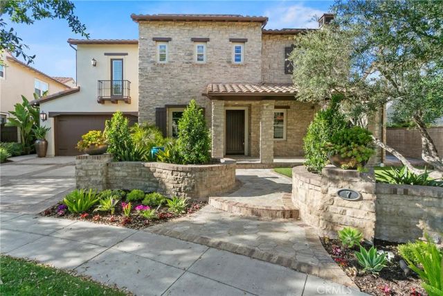 7 Kent Court, Ladera Ranch, CA 92694