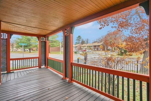 55 Florida St, Springfield, MA 01109