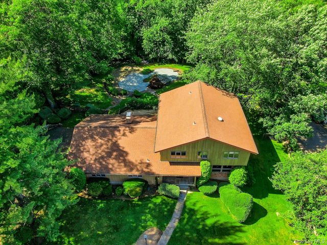 34 Century Trail, Harrison, NY 10528