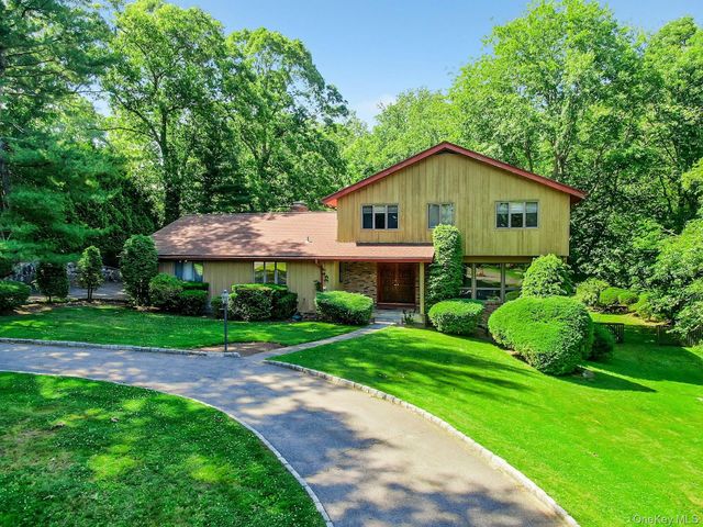 34 Century Trail, Harrison, NY 10528