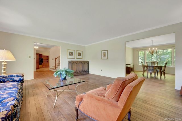 34 Century Trail, Harrison, NY 10528