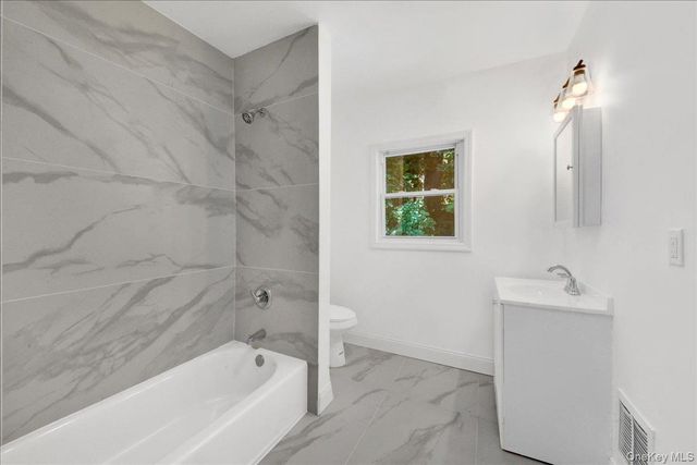 35 S Terrace Avenue, Mount Vernon, NY 10550