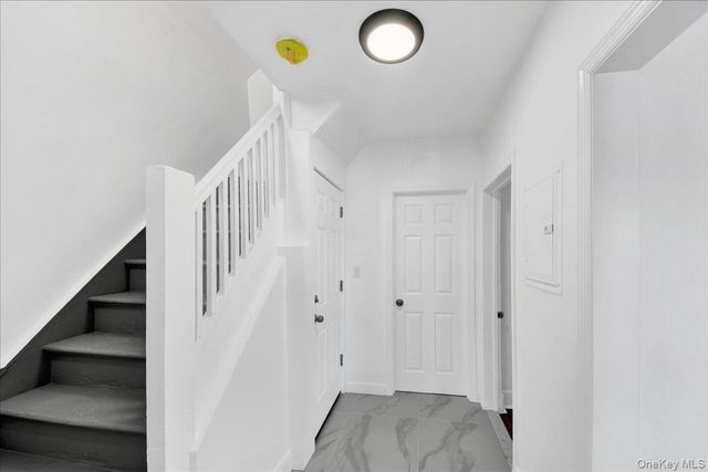 35 S Terrace Avenue, Mount Vernon, NY 10550