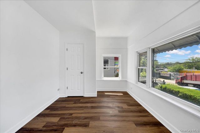 35 S Terrace Avenue, Mount Vernon, NY 10550